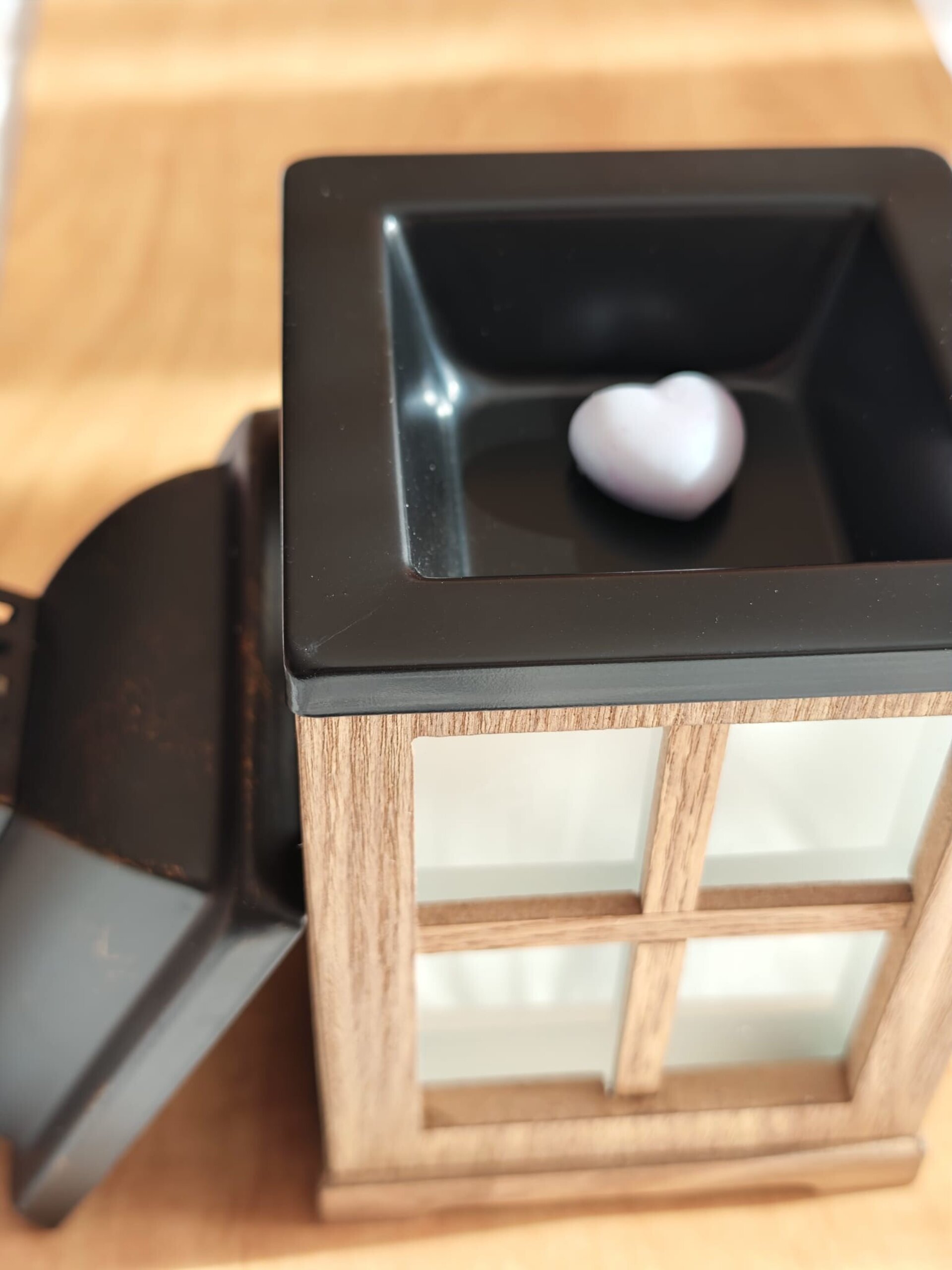 Quemador eléctrico luz en la oscuridad. - 1