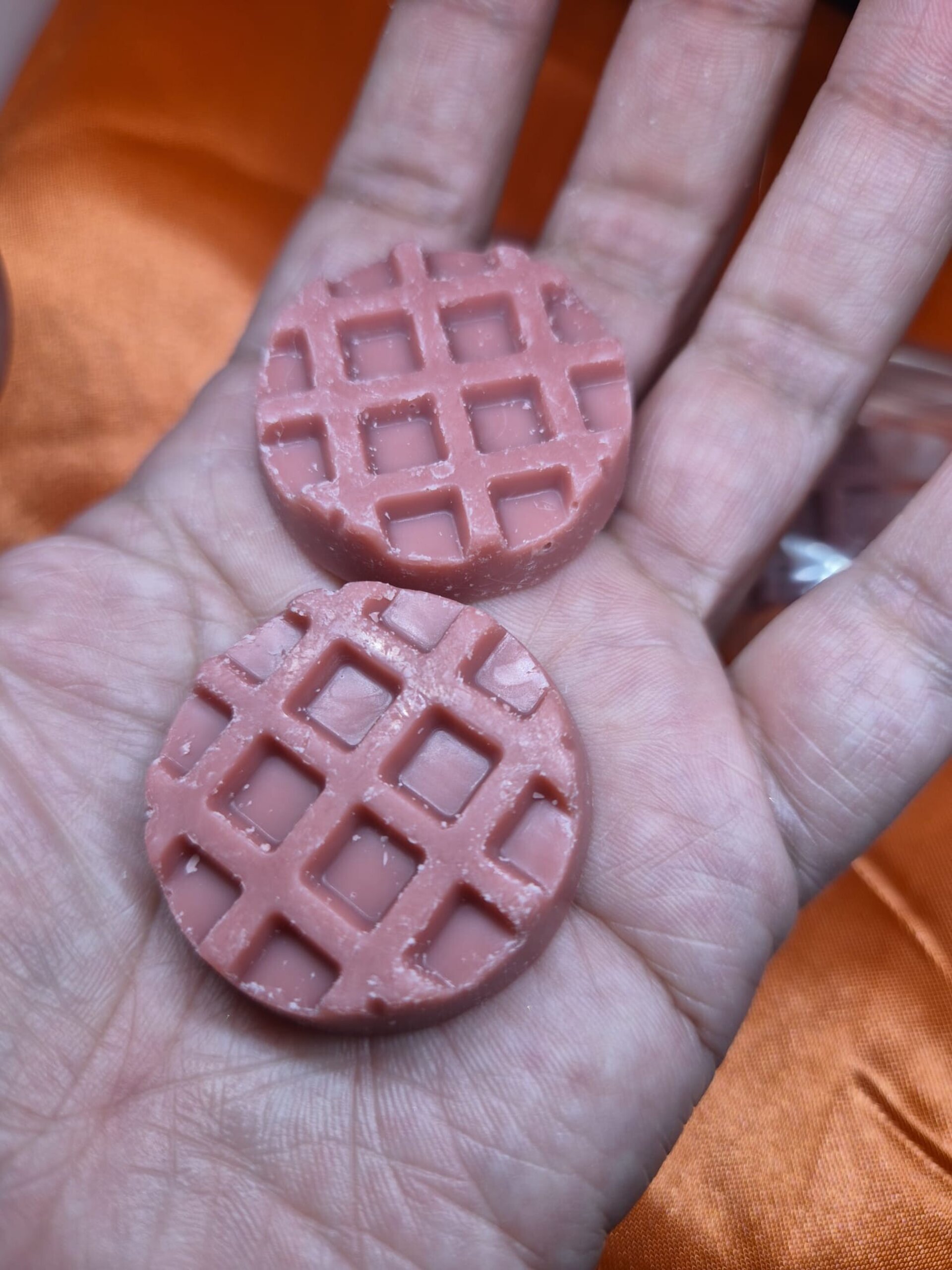 Waxmelts aroma a caramel toffee. - 4